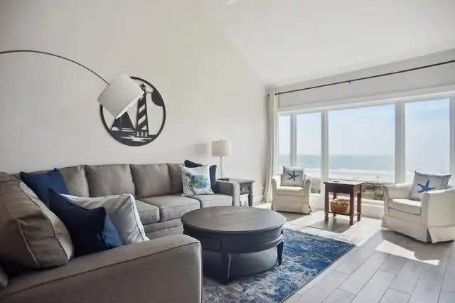 Living room at Shorewood Villas 508