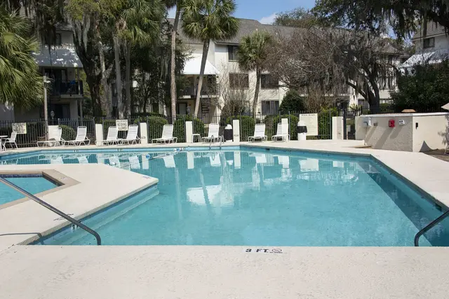 Pool at Springwood Villas 15