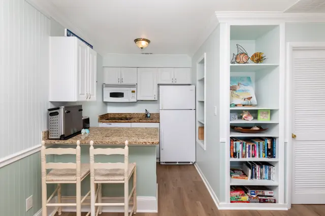 Kitchen at The Breakers 312