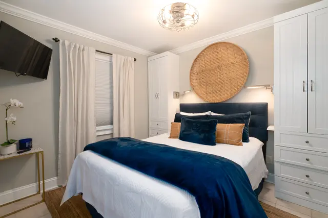 Bedroom at The Breakers 319