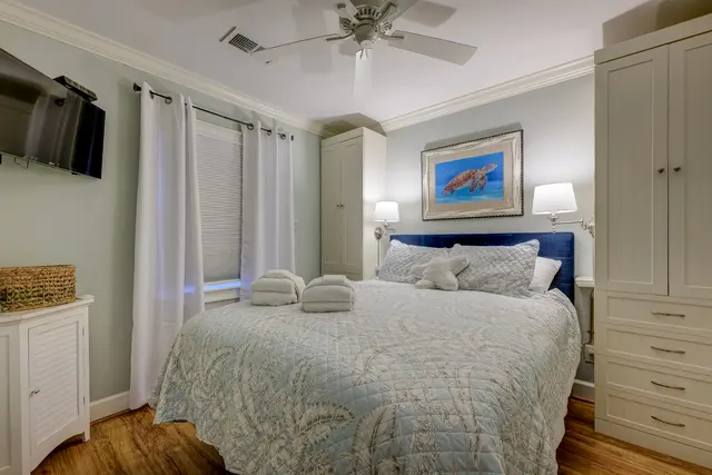 Bedroom at The Breakers 332