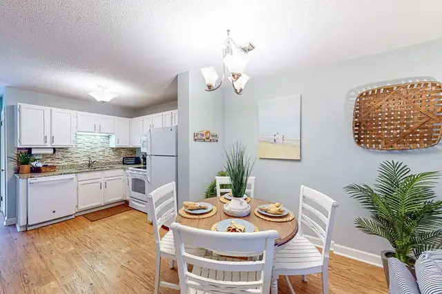 Kitchen at The Spa on Port Royal Sound 1218