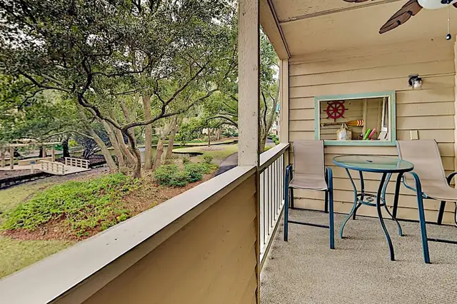 Balcony at The Spa on Port Royal Sound 1218