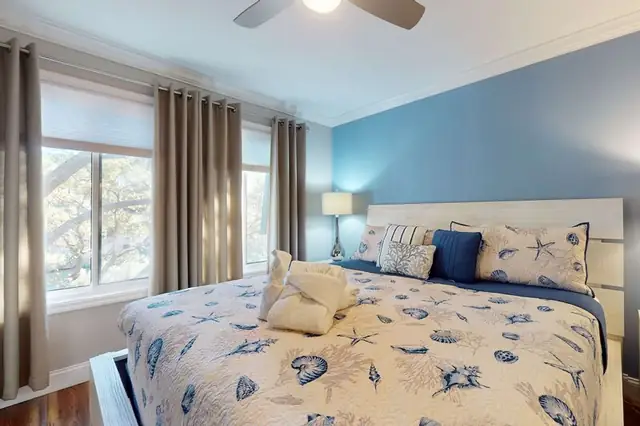 Bedroom at The Spa on Port Royal Sound 1314