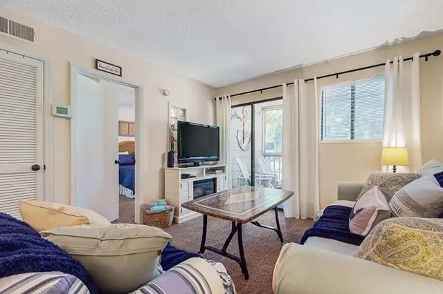 Living room at The Spa on Port Royal Sound 2101