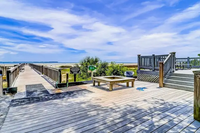 Balcony at The Spa on Port Royal Sound 2217