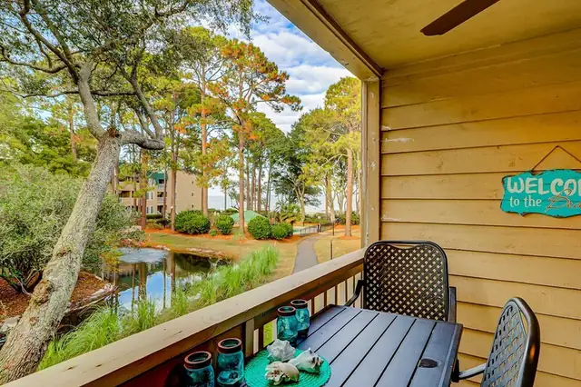 Balcony at The Spa on Port Royal Sound 3117