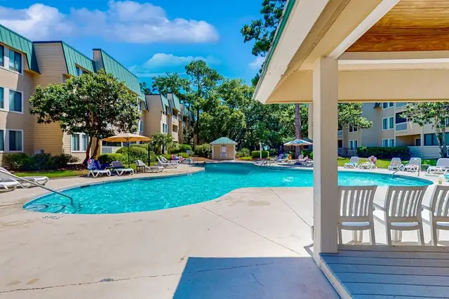 The Spa on Port Royal Sound's shared pool