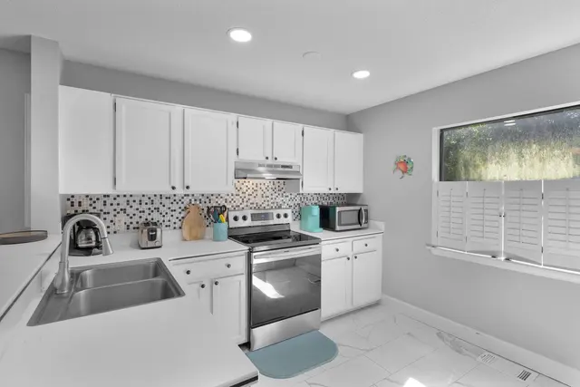 Kitchen at Treetops 8005