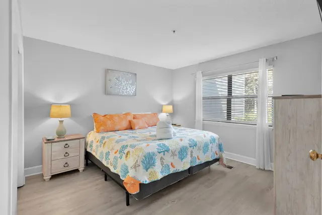 Bedroom at Treetops 8005