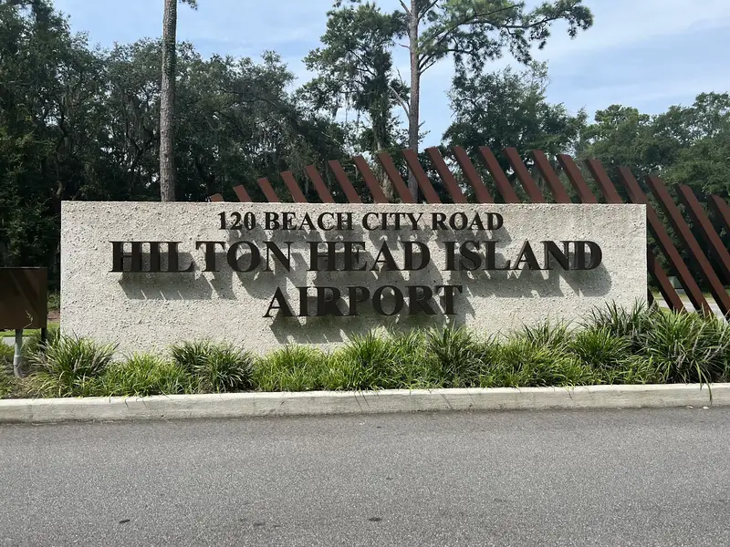 Hilton Head Island Airport (HHH)
