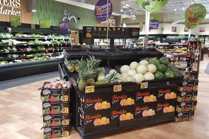 Harris Teeter, Main Street Village