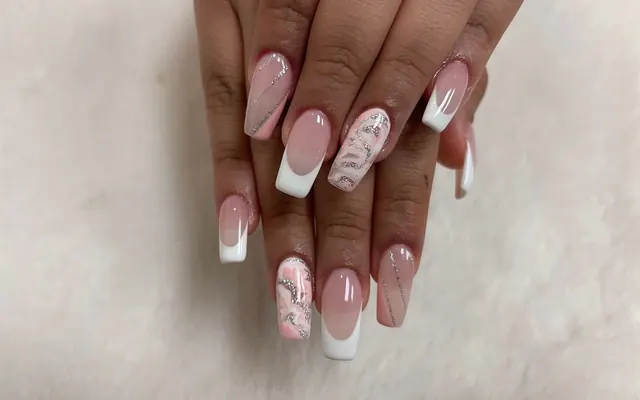 Happy Nails