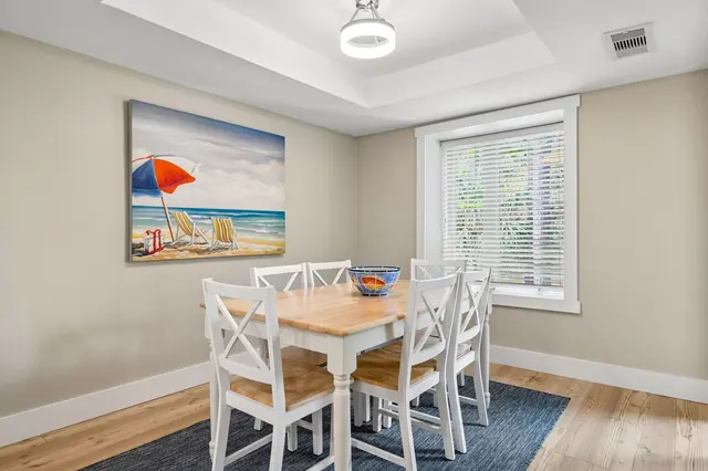 Dining area at Bluff Villas 1662