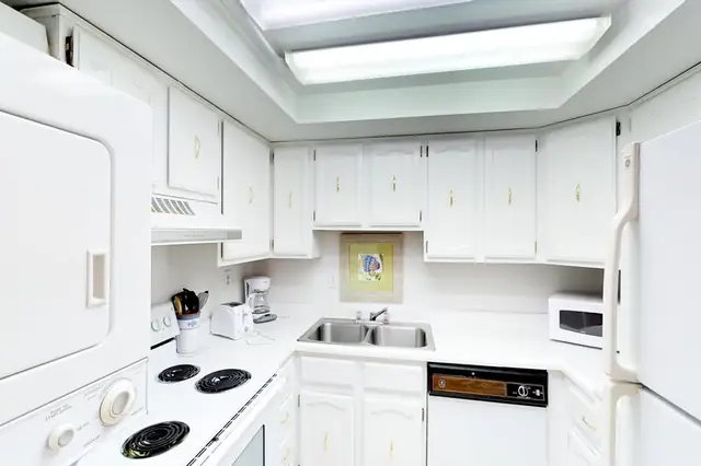 Kitchen at Bluff Villas 1733