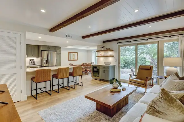 Living room at Bluff Villas 1678