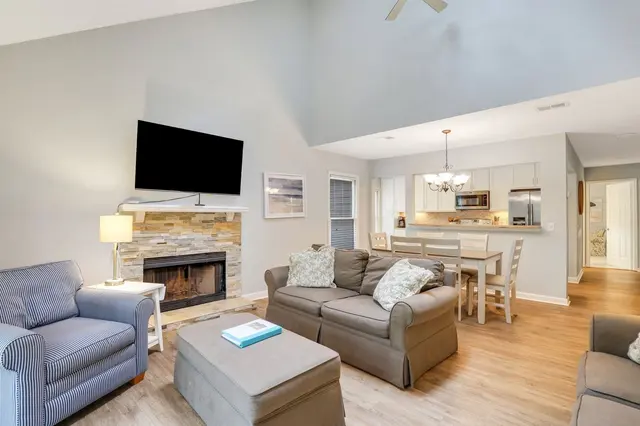 Living room at Carolina Place 3411