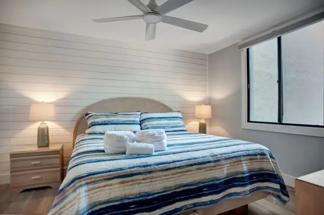 Bedroom at Clipper Court 805