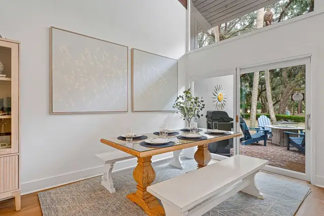 Dining area at Fairway Lane Villas 85
