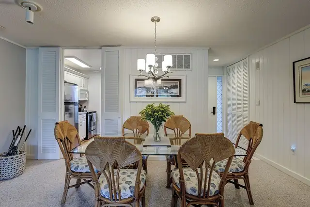 Dining area at Fairway Lane Villas 68