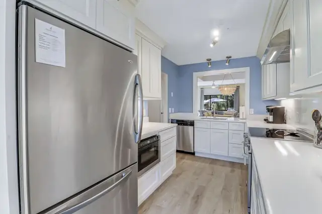 Kitchen at Gleneagle Green 2538