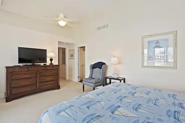Bedroom at Harbour South Club 1116