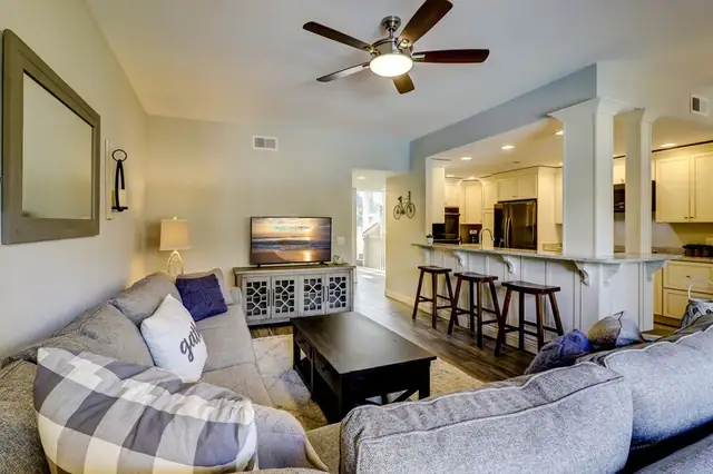 Living room at Harbour South Club 1109