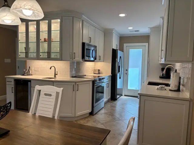 Kitchen at Harbourwood 153