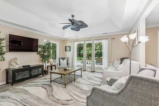 Living room of this home in Sea Pines