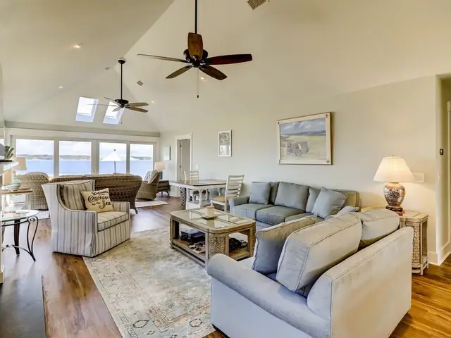 Living room of this home in Sea Pines