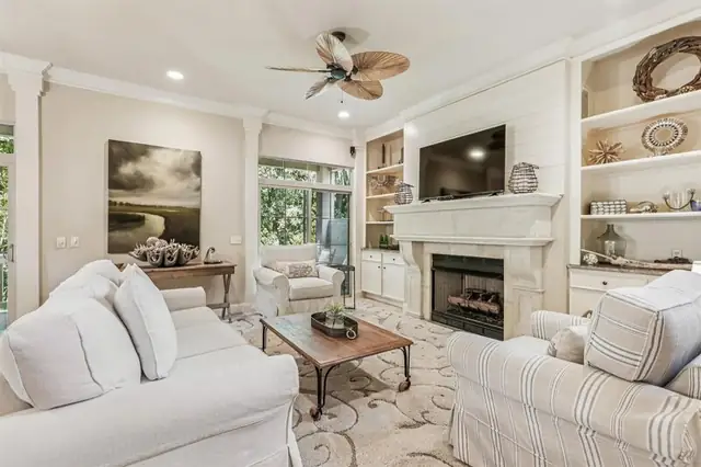 Living room of this home in Sea Pines