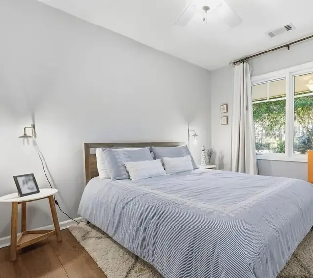 Bedroom of this home in Sea Pines