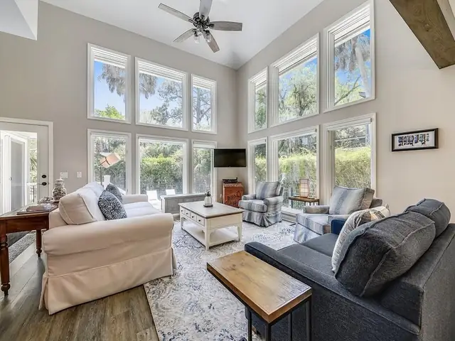 Living room of this home in Sea Pines