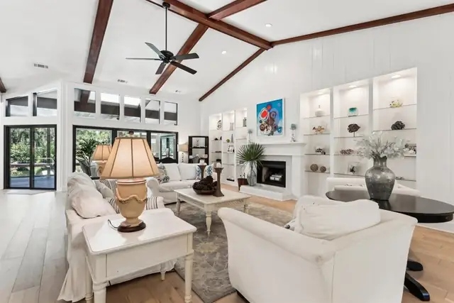 Living room of this home in Sea Pines