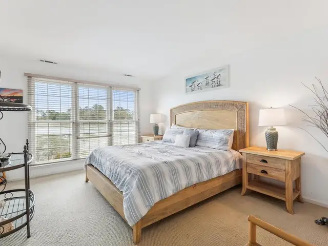 Bedroom of this home in Sea Pines