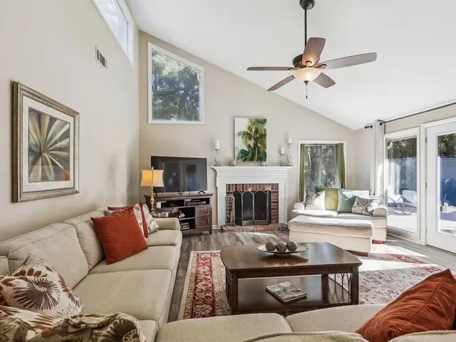Living room of this home in Sea Pines