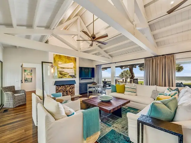 Living room of this home in Sea Pines
