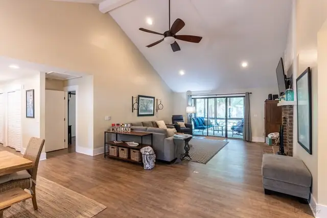 Living room of this home in Sea Pines
