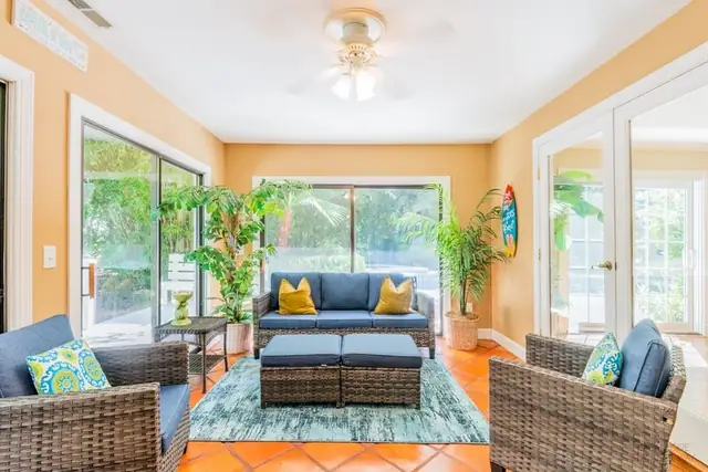 Living room of this home in Sea Pines