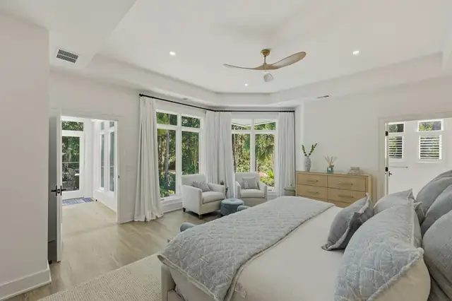 Bedroom of this home in Sea Pines