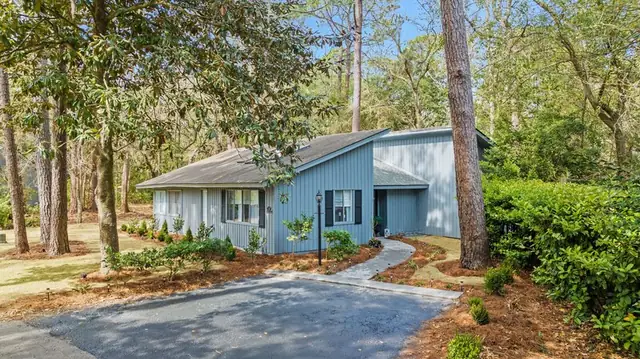 Outside of this home in Sea Pines