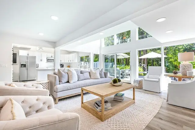 Living room of this home in Sea Pines