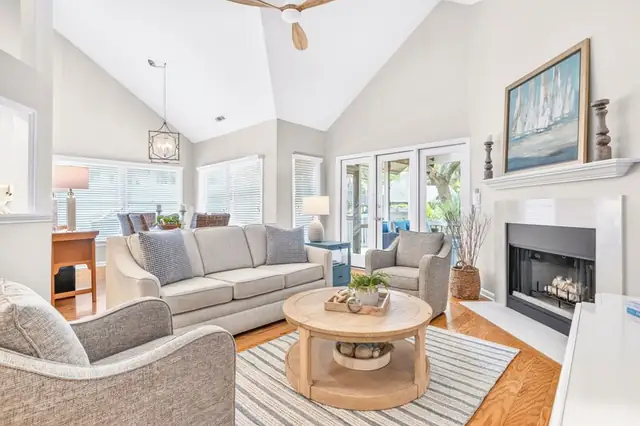 Living room of this home in Sea Pines