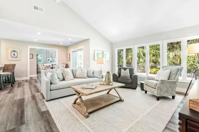 Living room of this home in Sea Pines