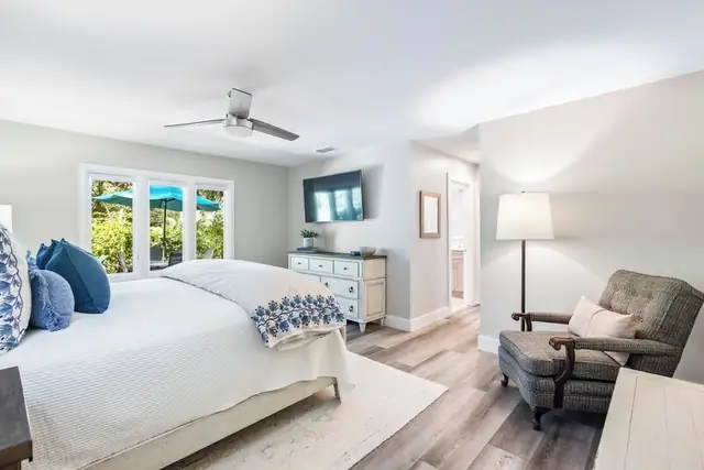 Bedroom of this home in Sea Pines