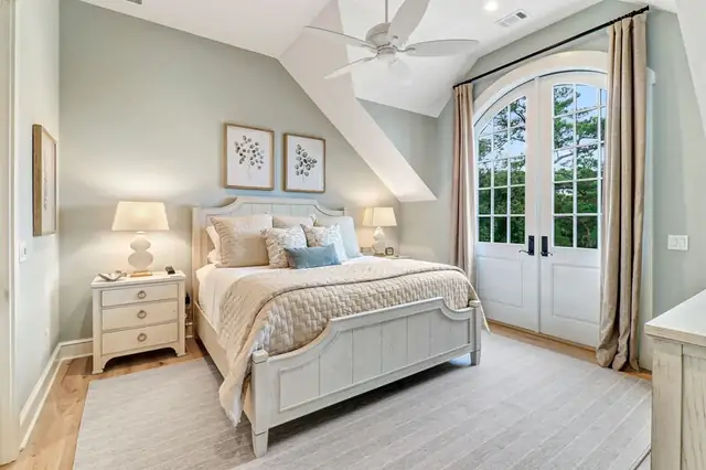Bedroom of this home in Sea Pines