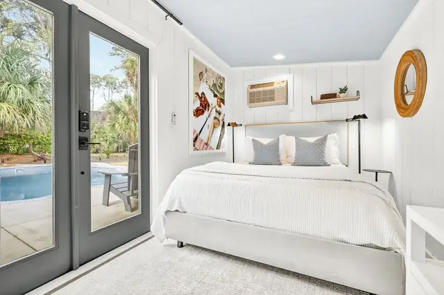 Bedroom of this home in Sea Pines