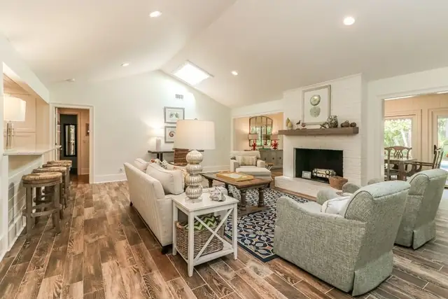 Living room of this home in Sea Pines