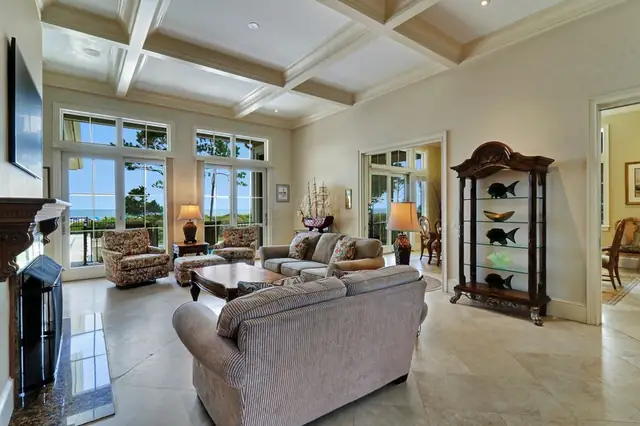 Living room of this home in Sea Pines