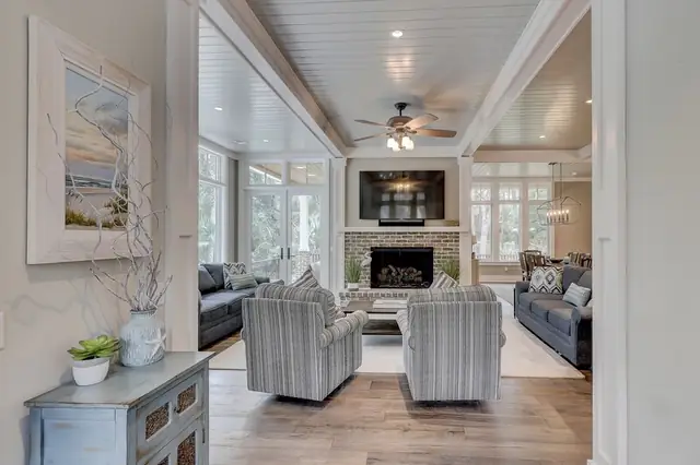 Living room of this home in Sea Pines